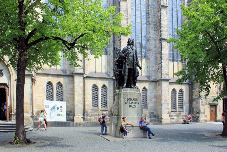1.5 hour walking tour through beautiful Leipzig - Price and time: $11 for 1.5 hours that actually fits a schedule