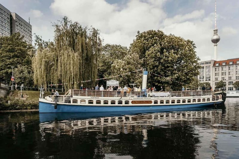 1h Berlin-Cruise with 140 year old electrified steamship - Key things to know before you go