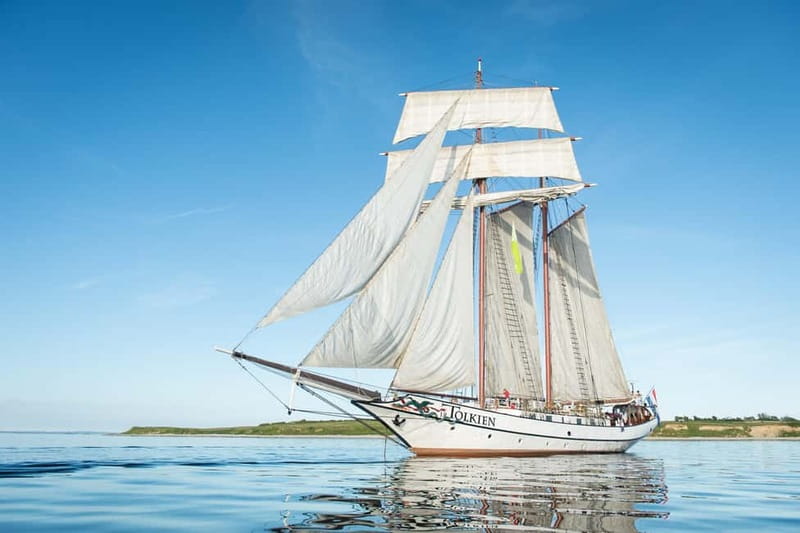2h Sailing Trip on a Historic Tall Ship from the Pier - Why This 2-Hour Historic Tall Ship Sail Feels Different