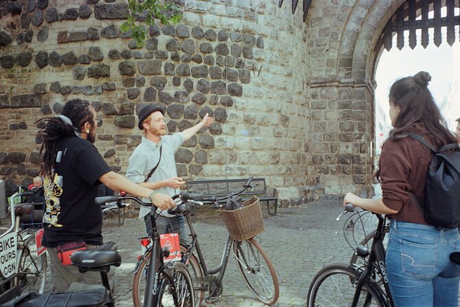 3-Hour Cologne Street Art Bike Tour in Small Group with Guide - Group size, guide style, and how to make sure you hear the story