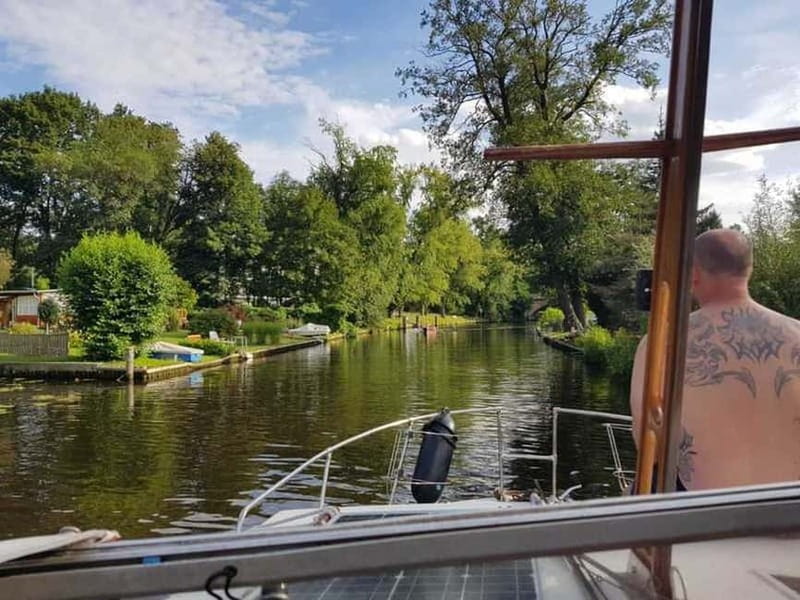 4h Unforgettable Tour with Skipper, "Seven Lakes Cruise" - Bottled water included, and what to do about drinks and snacks