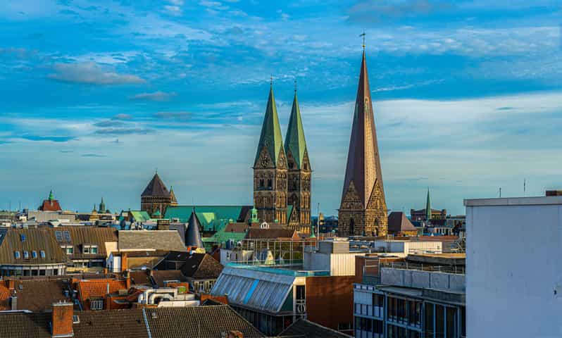 Above the rooftops of Bremen - Gewoba-Hochhaus on Breitenweg-Rembertiring: where the stories get clearer