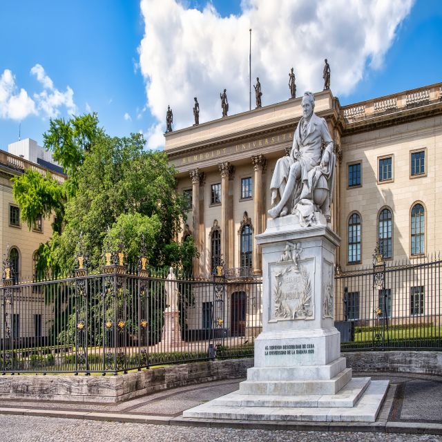 Albert Einstein in Berlin Private Guided Tour - 7 Hours in Berlin Plus Potsdam: Einstein Tower and the Science Park