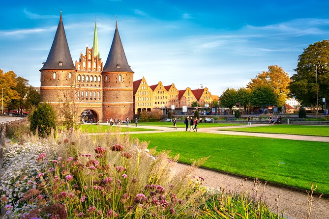 All-in-One: Beautiful Lübeck: Shore Excursion from Kiel Port - Meeting up at Ostseekai, then letting the bus do the heavy lifting