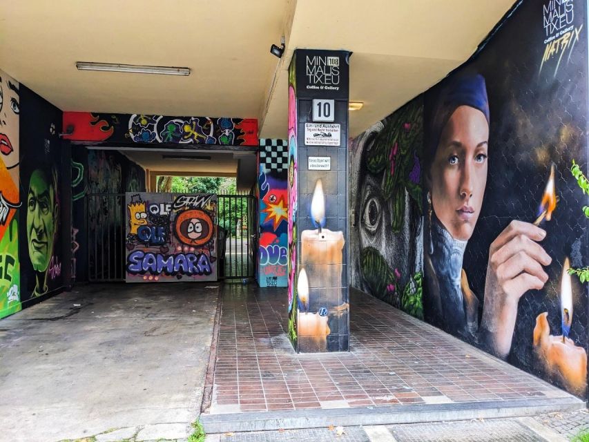 Alternative Berlin / Street art tour - Private group - Green initiatives, industrial spaces, and urban innovation