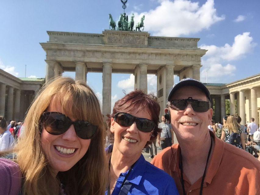 An Introduction to Berlin Walking Tour - Berlin Wall route to Tiergarten, then the Holocaust Memorial and Reichstag