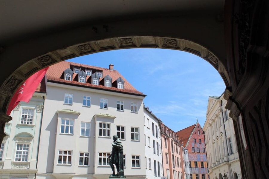 Augsburg: Historical Highlights Private Walking Tour - Roman origins in 15 B.C., then the provincial-capital era