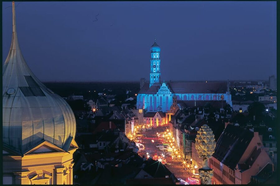 Augsburg: Illuminated Guided Evening Walking Tour - The Cathedral and St. Ulrich and Afra After Dark