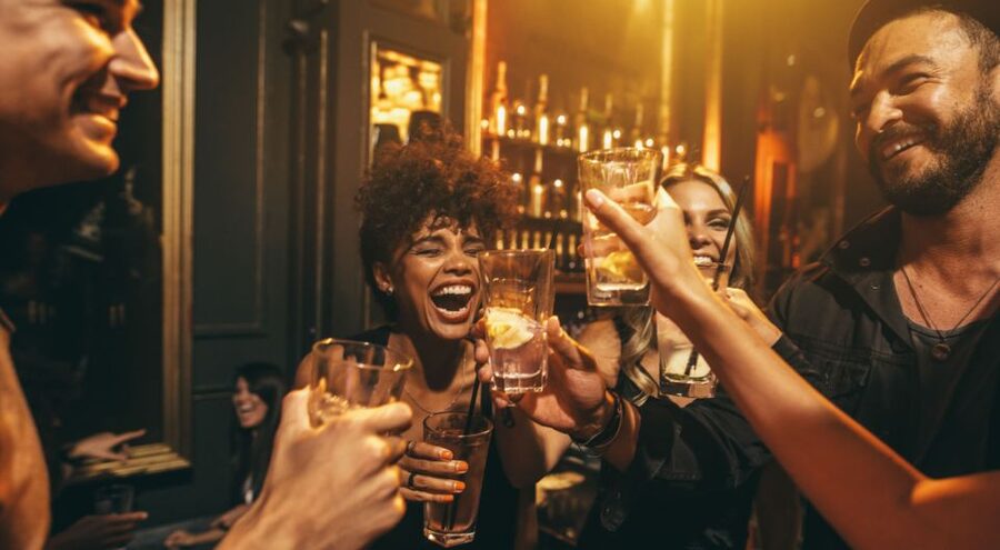 Bamberg: Bar & Club Tour with free Shots & VIP entry - The 4-hour route: four bars, one club, and free welcome drinks