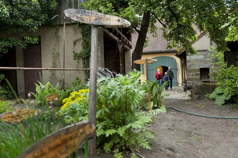 Bamberg: Guided Tour of the Gardeners' District - Maximiliansplatz Start: Easy to Find, Easy to Begin