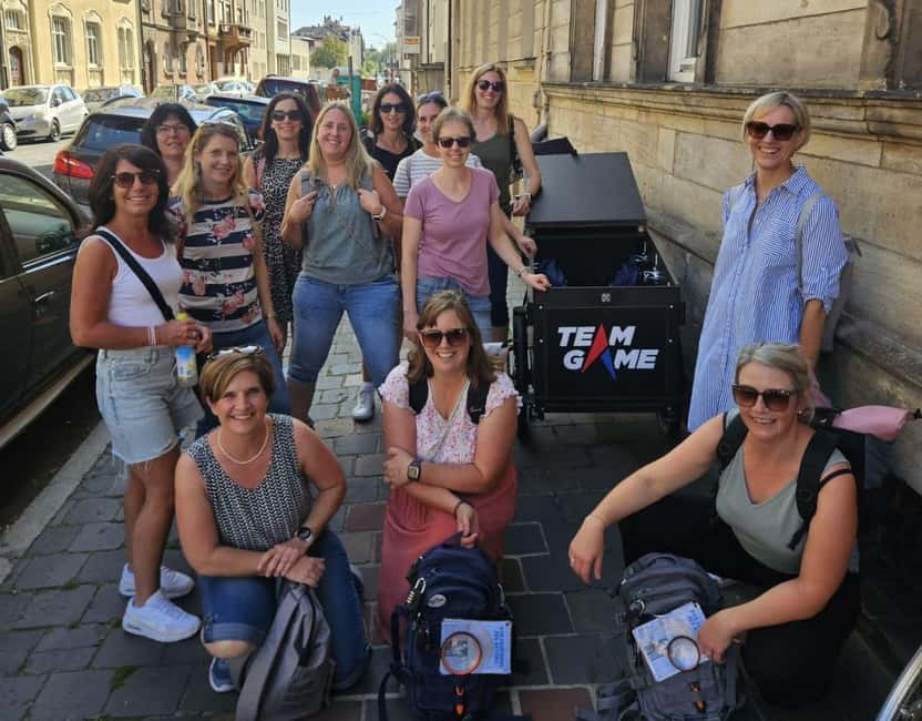 Bamberg: Outdoor escape game with puzzle backpack - Getting your investigative puzzle backpack starts the game