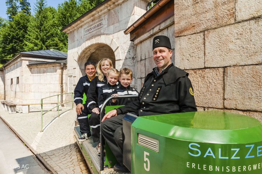 Bavarian Salt Mine Tour and Berchtesgaden - Should you book it?