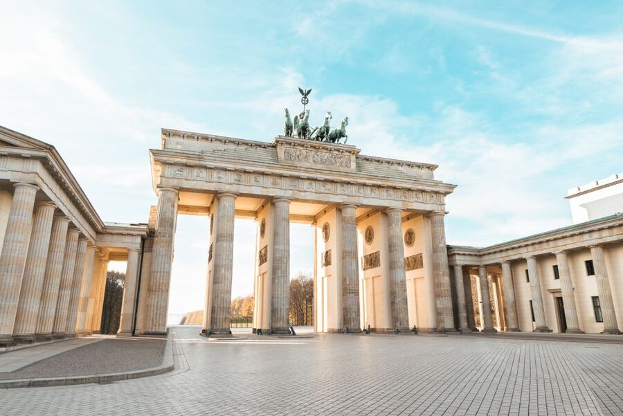 Berlin: 1-Hour Guided Tour of the Historic Center - Key things to know before you go