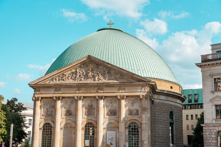Berlin: 1-Hour Guided Tour of the Historic Center - Price and value at $69 per person for a one-hour tour