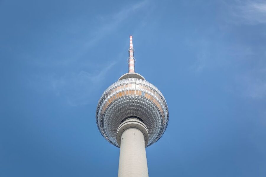 Berlin: 3-Hour Private Tour in French or Italian - Pickup and the City-Center Advantage