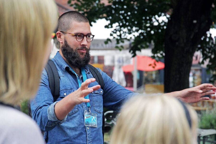 Berlin: 3-Hour Street Art Tour - What to bring and how to handle Berlin weather on the walk