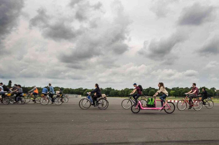 Berlin: 48-Hour or 72-Hour Bike Rental - Riding the Spree and exploring both sides of Berlin