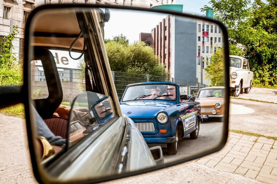 Berlin: 75-minute Trabi Safari - Driver Swaps, Convoy Keeping, and How to Make It Go Smoothly