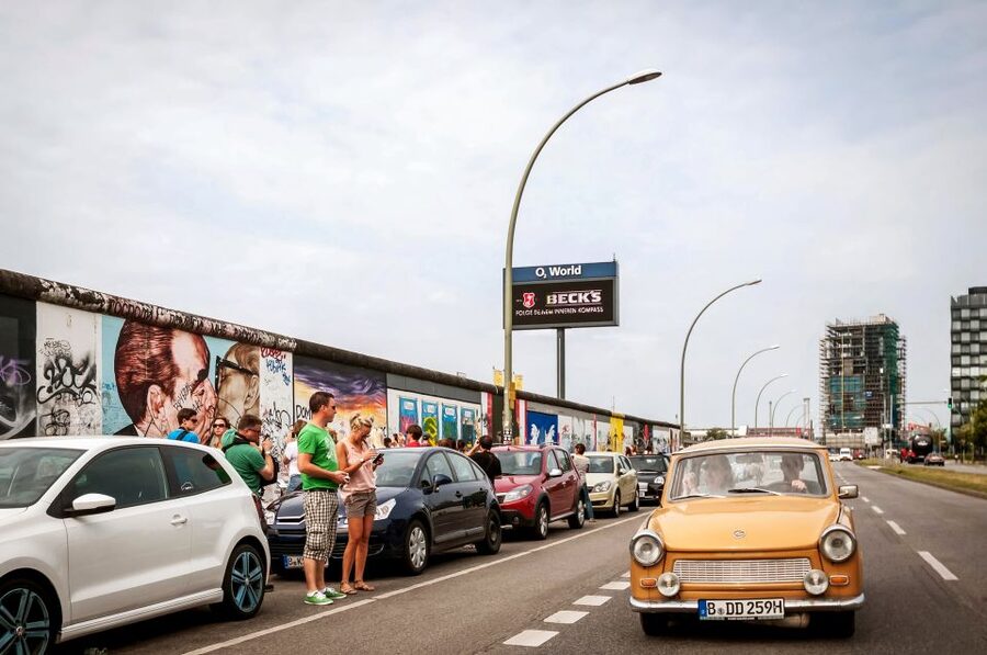 Berlin: 75-minute Trabi Safari - East Side Gallery, Oberbaum Bridge, and the Wall Feeling You Can’t Skip