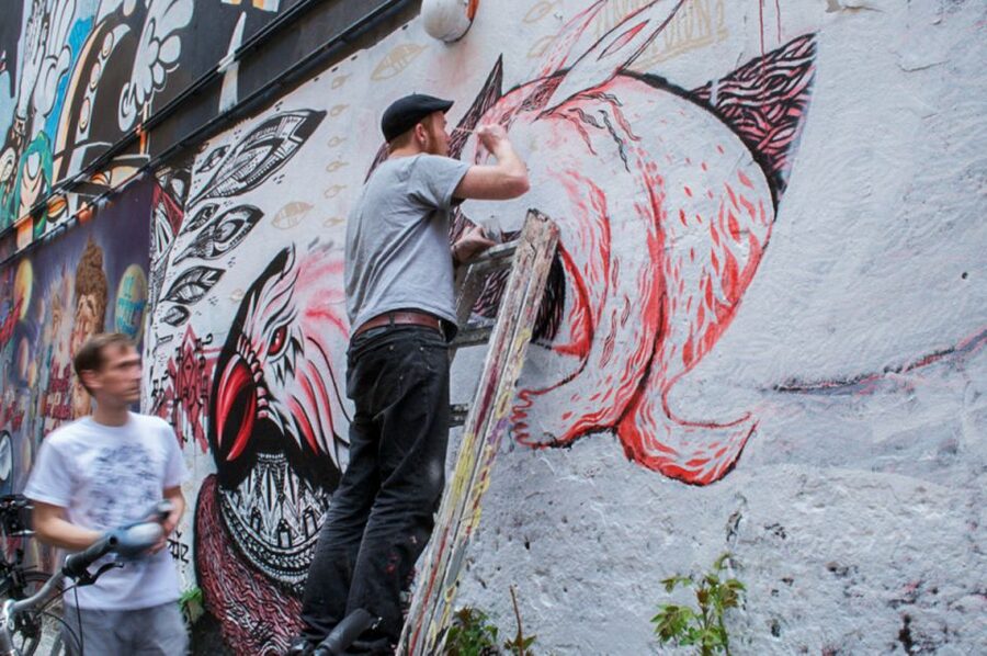 Berlin: Alternative Berlin Walking Tour - Finishing in Friedrichshain, with a Berlin mindset shift