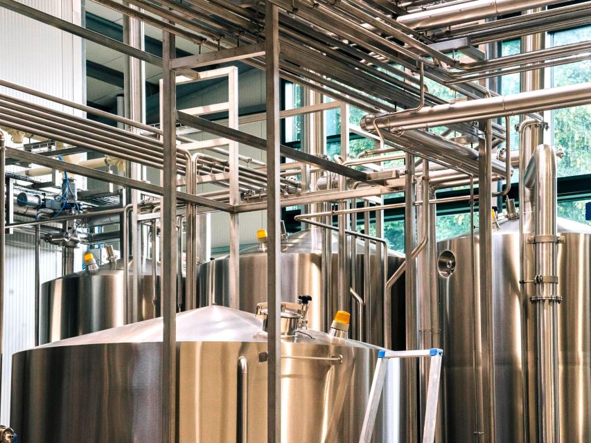 Berlin: Berliner Berg Brewery Tour with Beer Tasting - Getting to Treptower Str 39 and keeping the timing stress-free