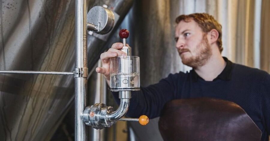 Berlin: BRLO BRWHOUSE Tour and Craft Beer Tasting - Brewery tour highlights: history, process, and questions