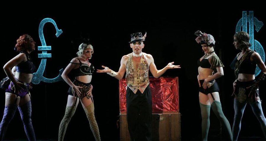 Berlin: Cabaret – The Berlin Musical at Tipi am Kanzleramt - Why Cabaret at Tipi am Kanzleramt feels like a real Berlin night