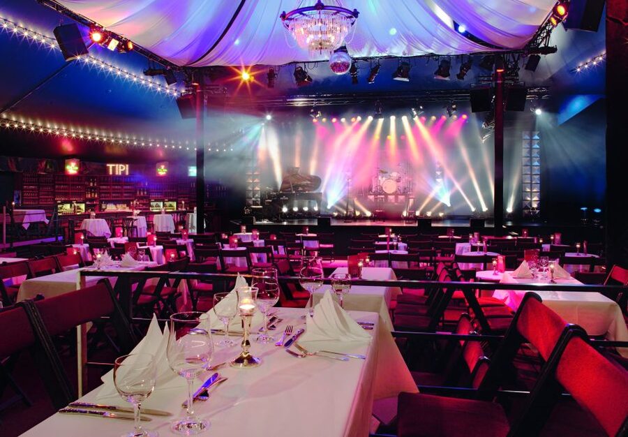 Berlin: Cabaret – The Berlin Musical at Tipi am Kanzleramt - Language and story clarity if you do not speak German