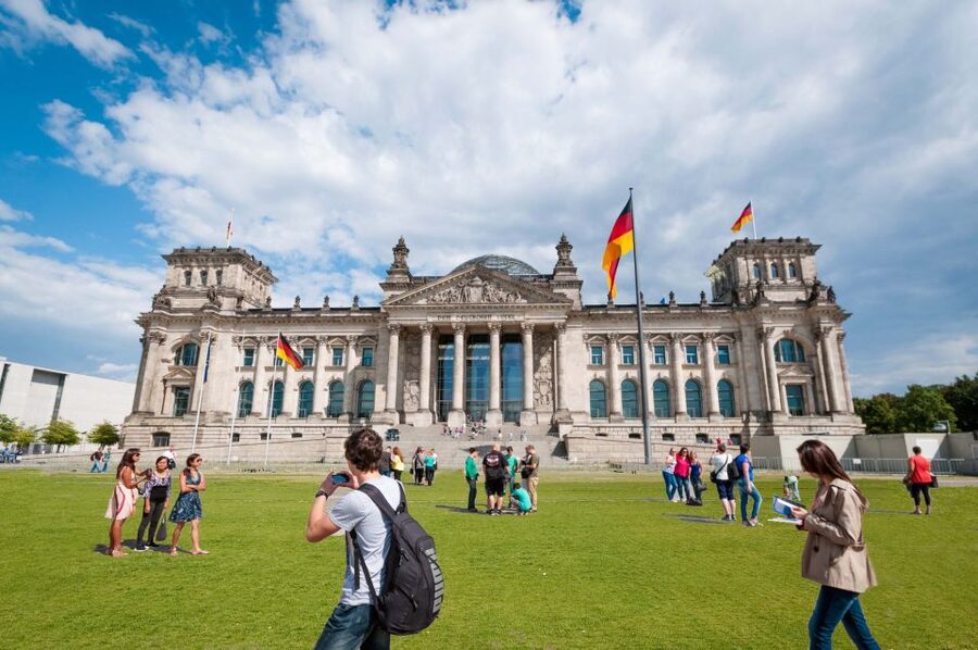 Berlin: City Center Walking Tour - Gendarmenmarkt Coffee Break: The Right Kind of Stop