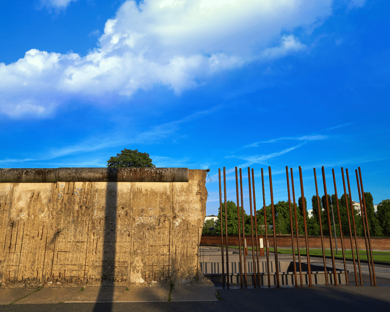 Berlin: Cold War History and Berlin Wall Guided Walking Tour - From West Berlin to the Wall, a 200-Meter Reality Check