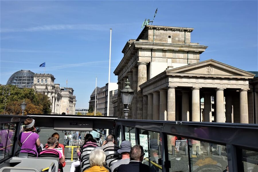 Berlin Combo Package: City Tour & Spree Boat Tour - Spree Boat Tour: Getting The Water-Level View