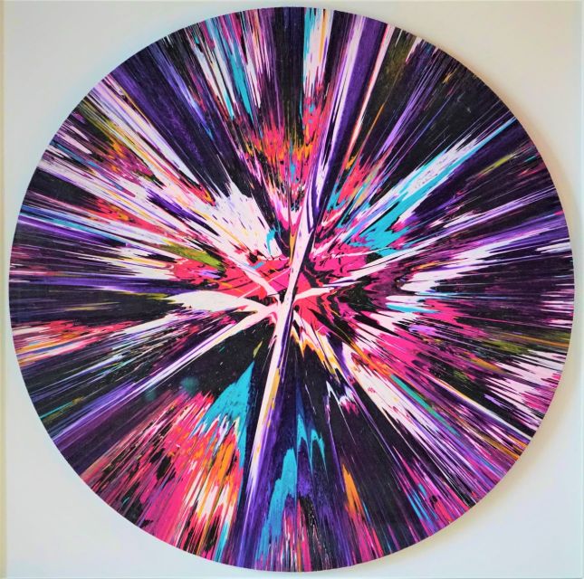 Berlin: Create Your Own Spin Painting at Jans Echternacht - Designing Your Colors: Where the Magic Comes From