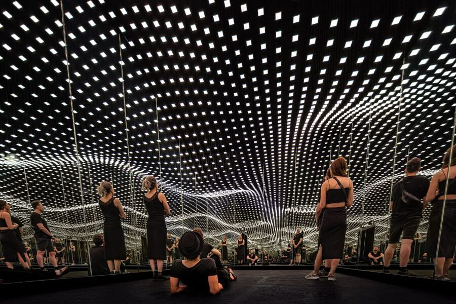 Berlin: DARK MATTER Experience KOLLEKTION Entry Ticket - Getting there from central Berlin: distance and transit timing