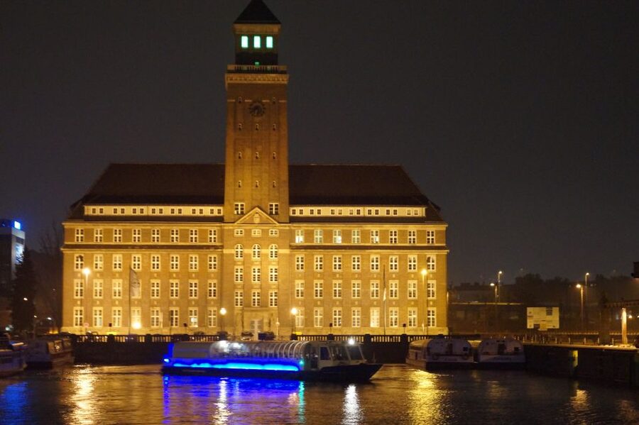Berlin: Dinner Cruise on the Spree with Prosecco - Price and value: does $94 pencil out?