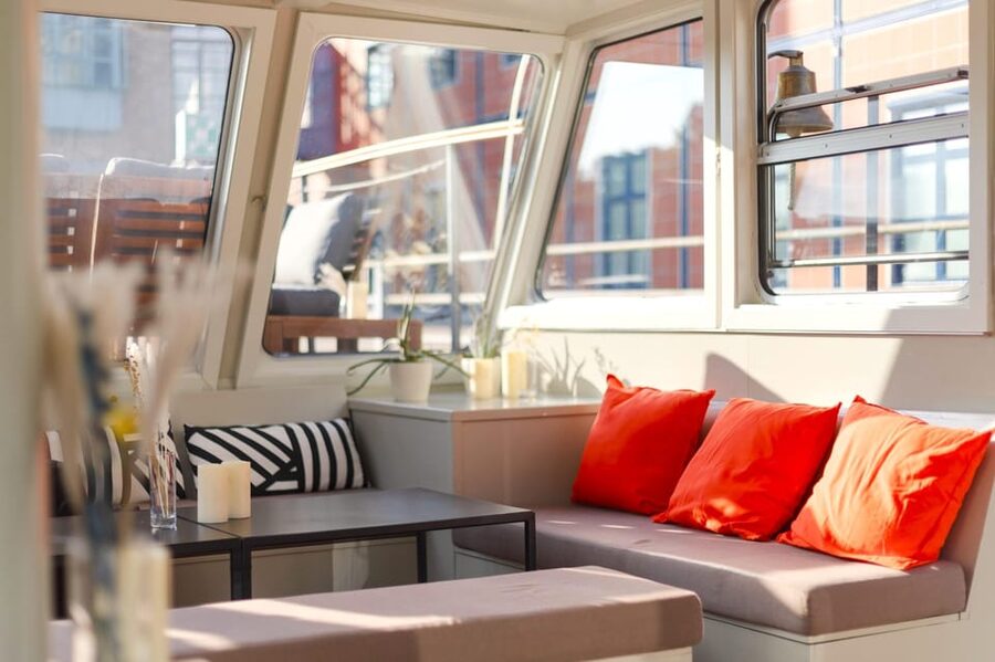 Berlin: Evening Boat Cruise – Romance & Moonlight - FAQ