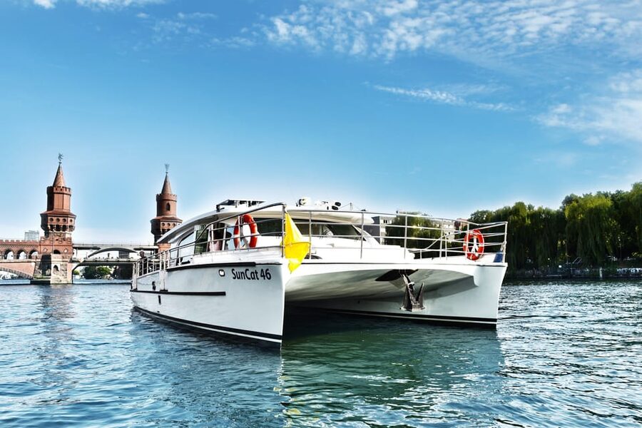 Berlin: Exclusive Boat Tour on a Solar-Powered Catamaran - Key Things I’d Book It For