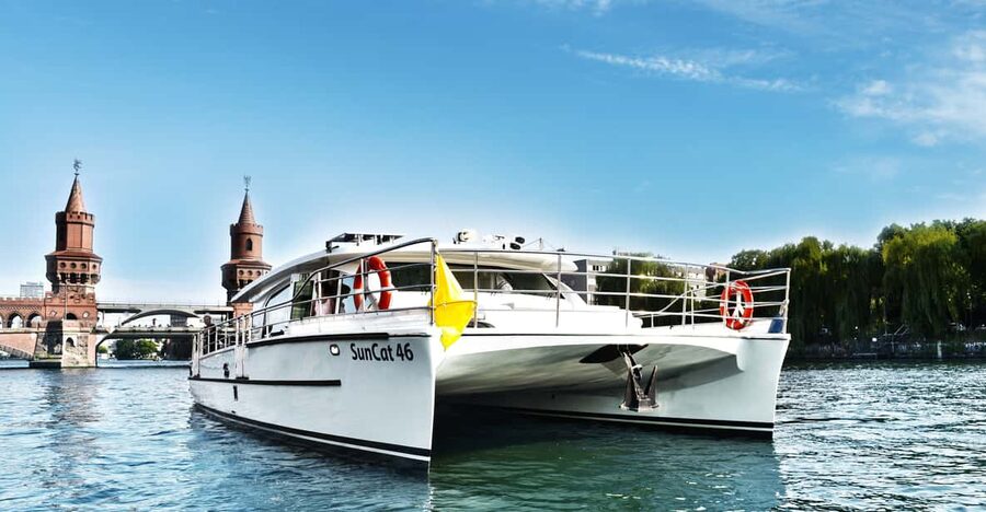Berlin: Exclusive Boat Tour on a Solar-Powered Catamaran - The 150-Minute Spree Route, Stop by Stop