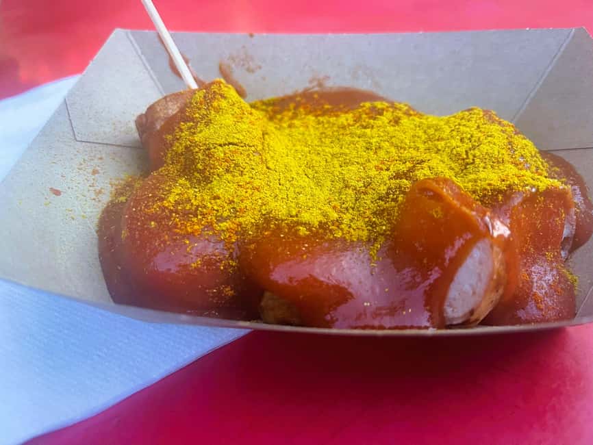 Berlin: Food Tour in Hidden Gems for Small Groups - Stop 4: Berlin Dona at a local bakery