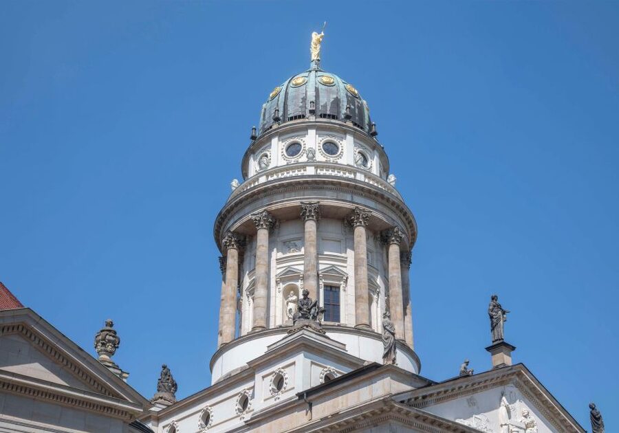 Berlin: Französischer Dom Viewing Platform with Audio Guide - Climbing 254 steps: your practical plan for a smoother visit