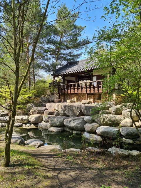 Berlin: Gärten der Welt Guided Tour - The “world gardens” circuit: Bali, England, China, and more
