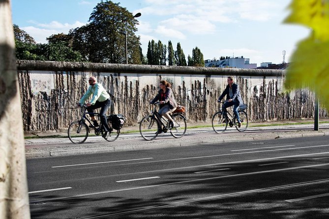 Berlin: Guided Bike tour of the Berlin Wall and Third Reich - Meeting point, timing, and how to prepare to ride well