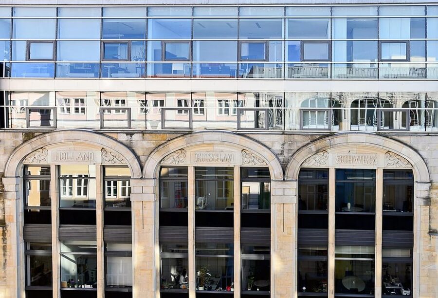 Berlin: Hidden gems around the Gendarmenmarkt - Guided walking tour - Why the Gendarmenmarkt Square Feels Like Berlin at Full Volume