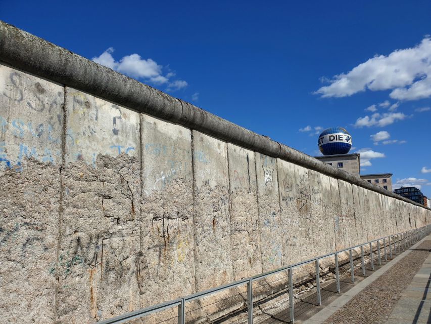 Berlin Historical Highlights Walking Tour - Key highlights worth your attention