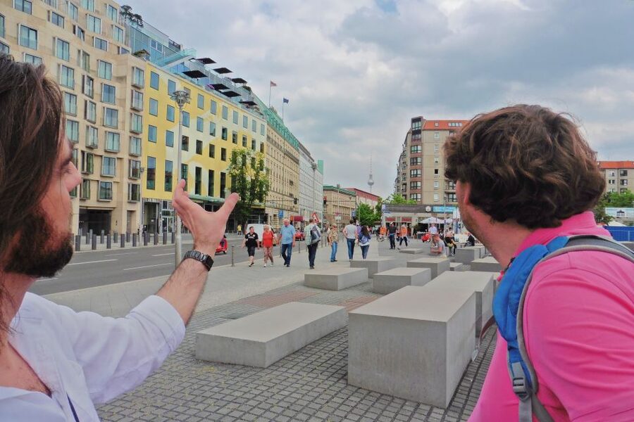 Berlin: Historical Sights & Berlin Wall Tour with a Berliner - Key things to know before you go