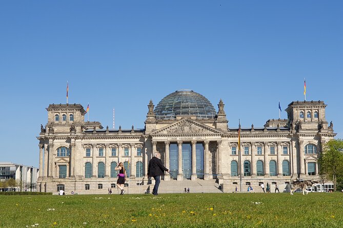 Berlin History Walking Tour with a French-Speaking Guide - Museum Island Ending Near Berliner Dom: A Clean Finish for More Berlin