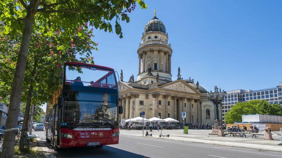 Berlin: Hop-On Hop-Off Bus and Icebar Ticket Combo - Timing the bus with your Icebar time slot (so you do not feel rushed)