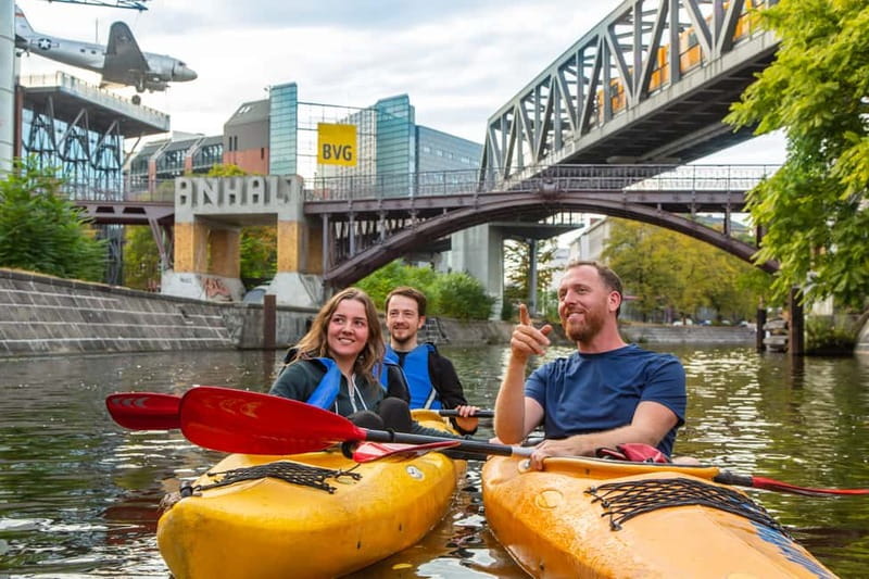 Berlin: Kayaking Tour West - one-way tour - Following the U1 line above your head, then through crossing traffic