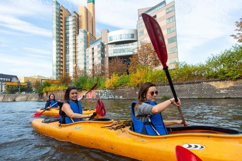 Berlin: Kayaking Tour West - one-way tour - The Landwehr Canal lesson, and why it sets the tone