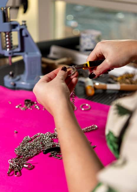 Berlin: Leather Craft Workshop with Local Designer - Price and Timing: 90 Minutes That Actually Means Something