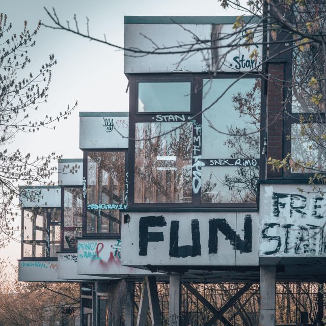 Berlin: Listening Station Teufelsberg Tour with Transfer - Who should book, and who should think twice